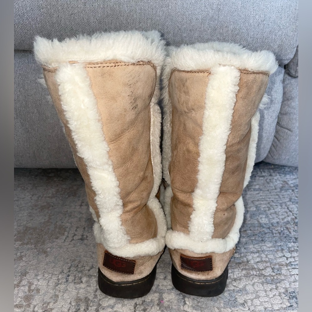 Ugg boots - Picture 5 of 8